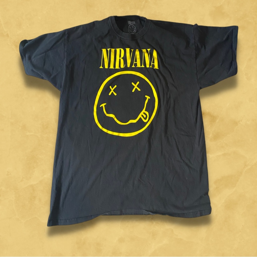 Nirvana Classic Men’s XL Graphic Tee